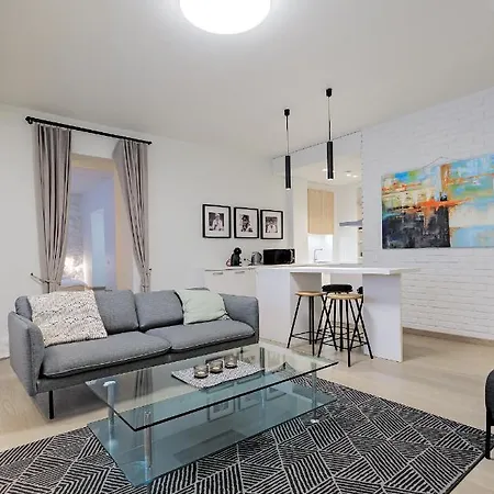 Buddha Luxury Centre Apartman *